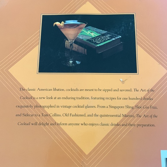 Cocktail - 100 Classic Cocktail Recipes - Picture 3 of 3